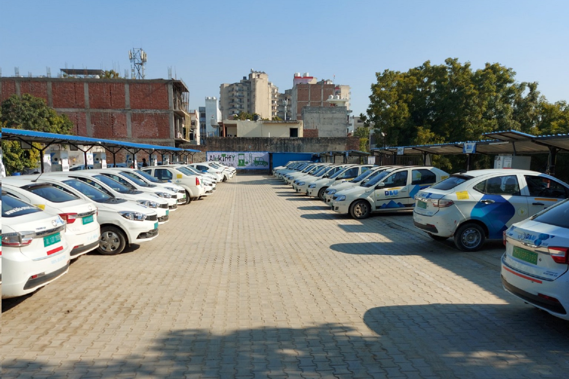 India’s Largest EV Charging Station Set Up On Delhi-Jaipur Highway In Gurugram