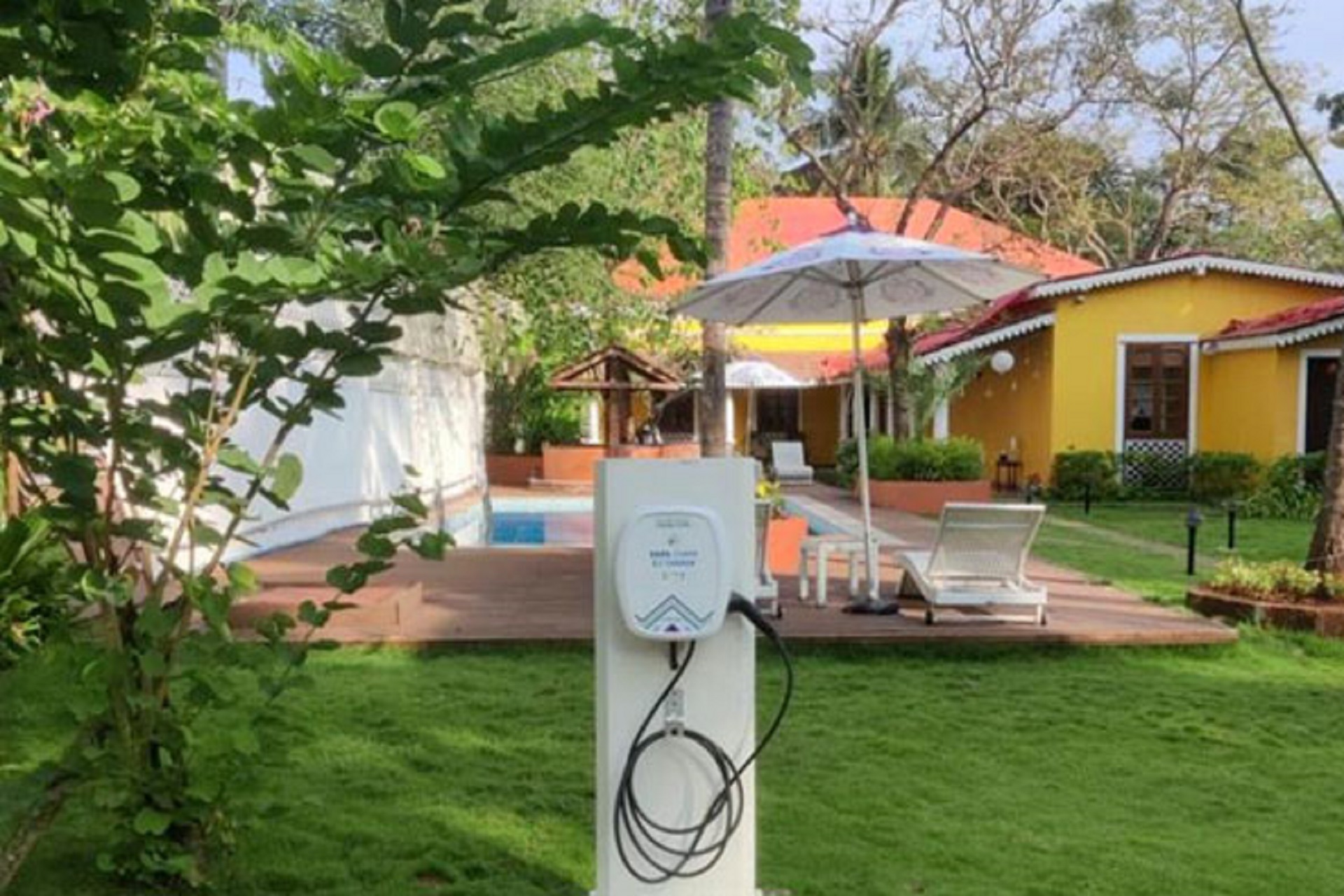 Tata Power, ama Stays & Trails Tie Up To Set Up EV Charging Stations
